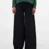 Wide Leg Fit Trousers